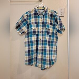 Canyon River Blues Men's Blue Checkered Button up Shirt size Medium
